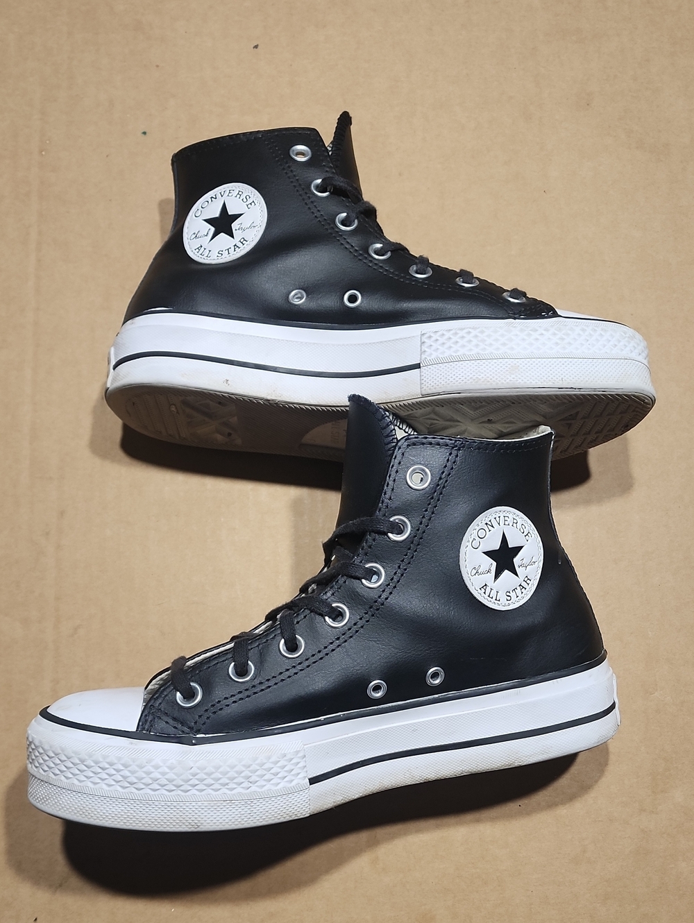 CONVERSE Women's Chuck Taylor All Star Lift Platform Leather High-Top Shoes Sz 8